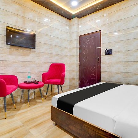 Hotel O Krishna Priya Haridvár Kültér fotó