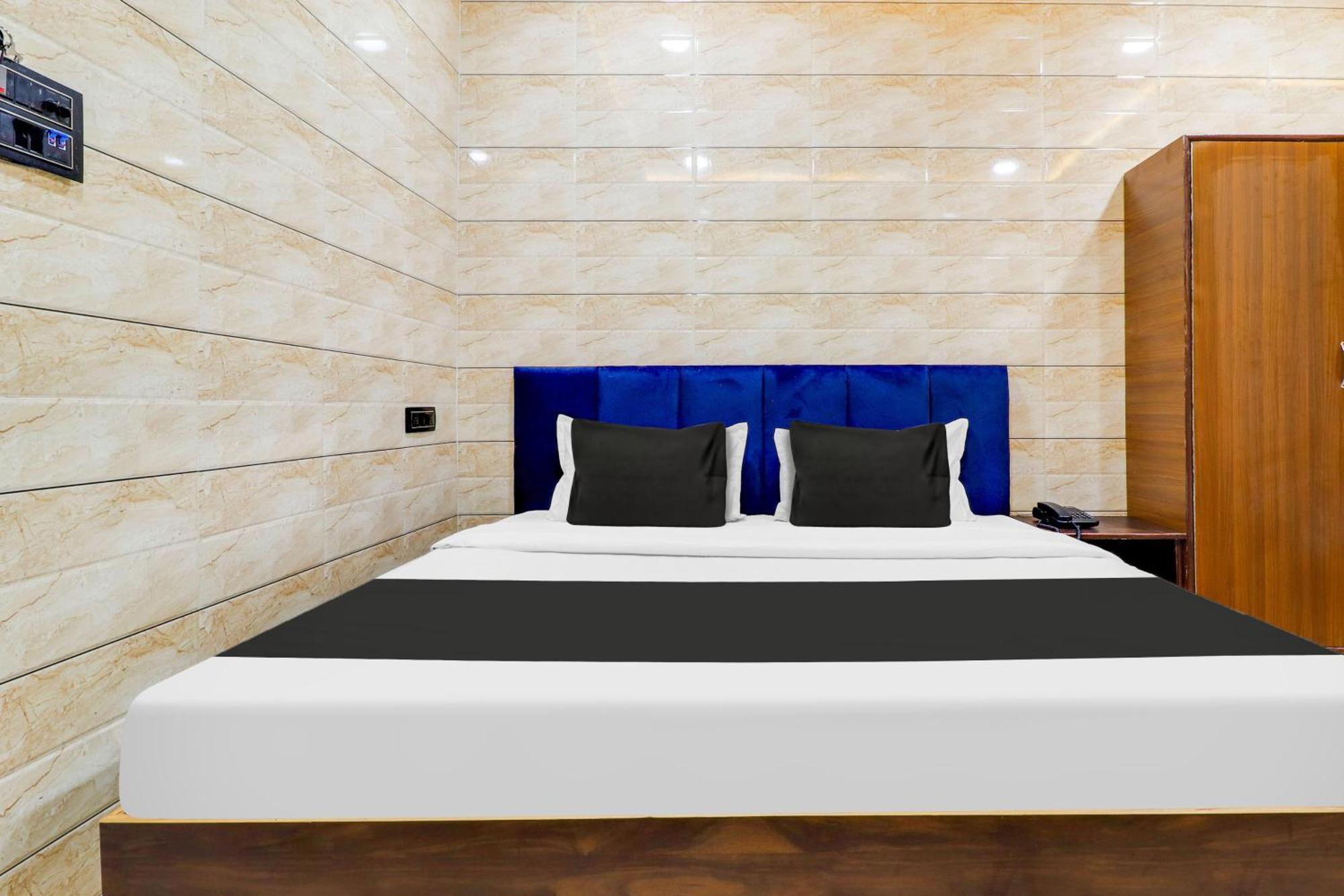 Hotel O Krishna Priya Haridvár Kültér fotó