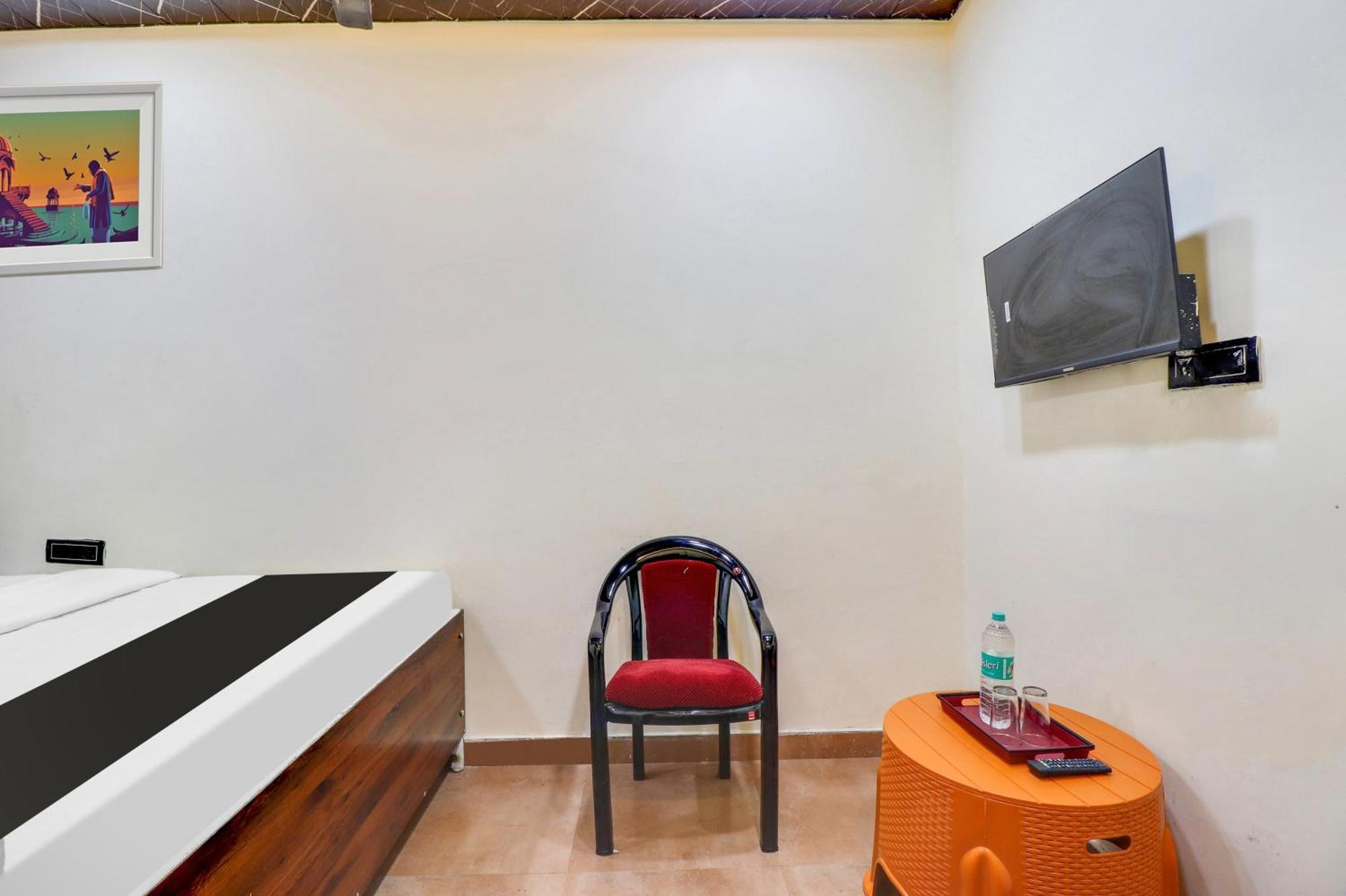 Hotel O Krishna Priya Haridvár Kültér fotó
